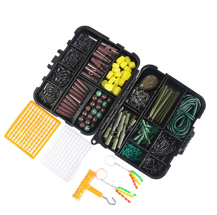 European Fishing Accessories Kit Hooks Swivels Blocking Beads Gear